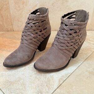 Fergalicious Weever Brown Suede Strappy Ankle Boots Size 6.5 Block Heel
